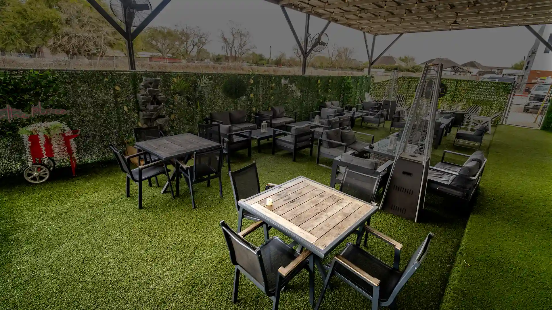 Midpoint Bar and Eatery